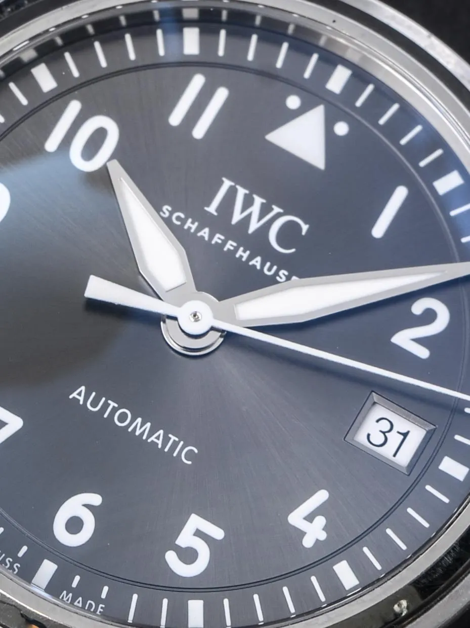 2016 IWC Small Pilot (Ref. 324002) W/ Box and Cards