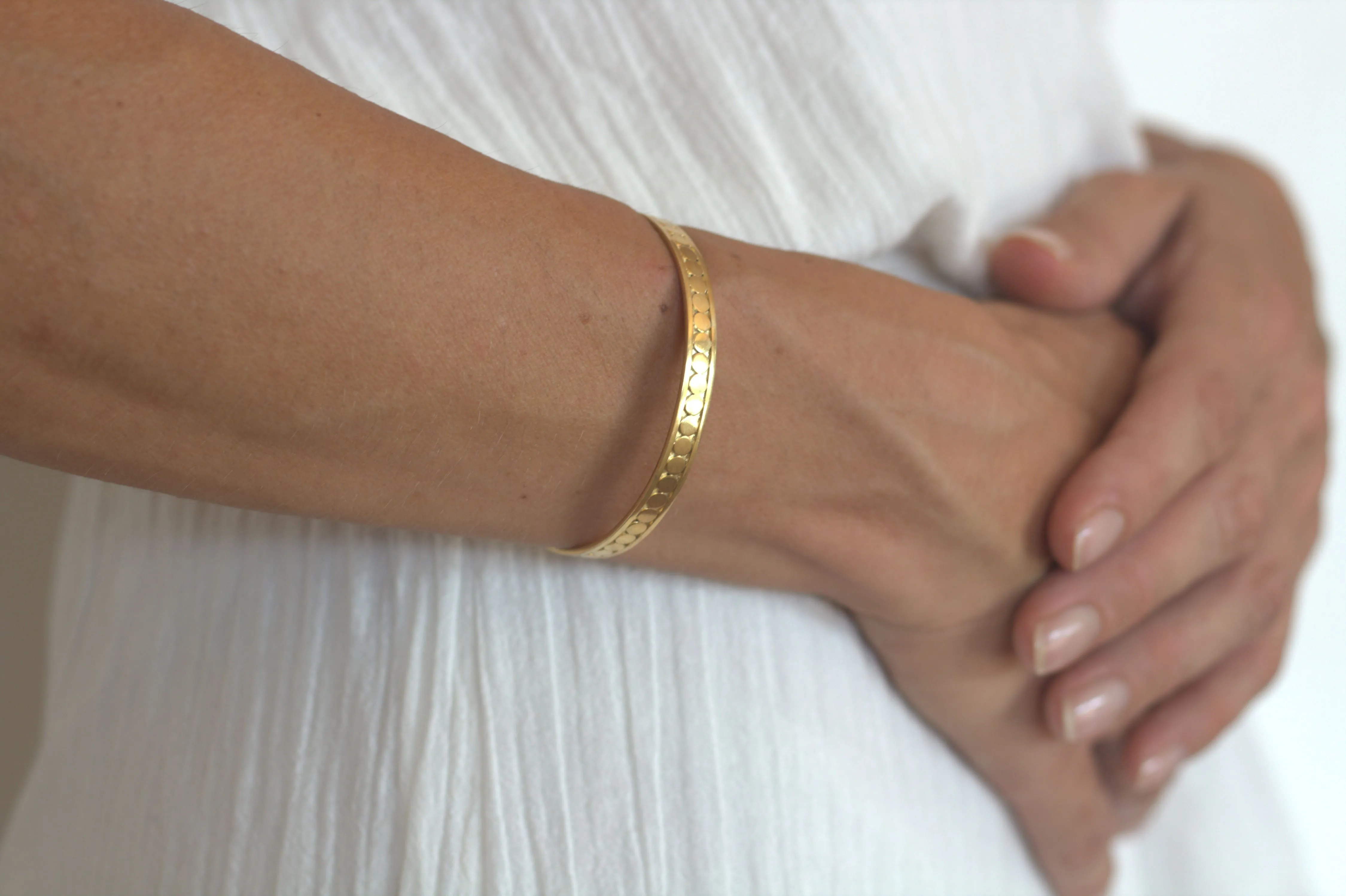 Bali gold simple bracelet