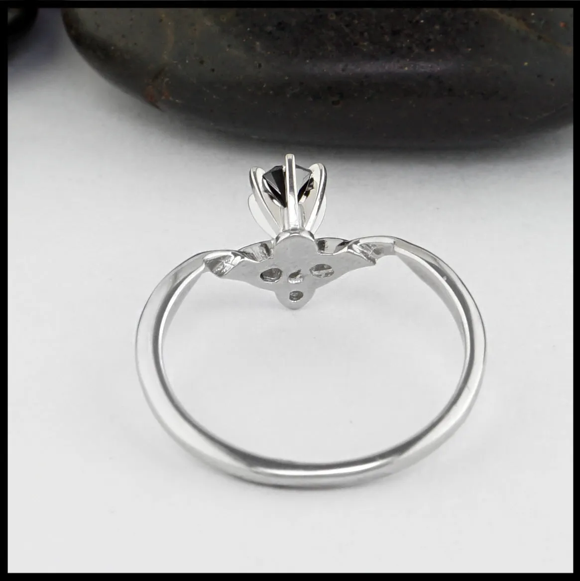 Black Diamond Trinity Knot Interlocking Ring Set