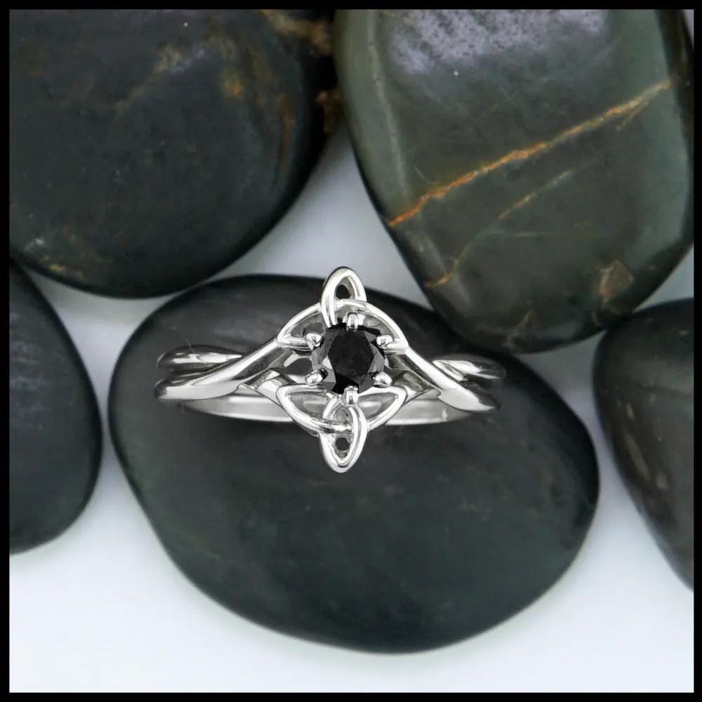 Black Diamond Trinity Knot Interlocking Ring Set