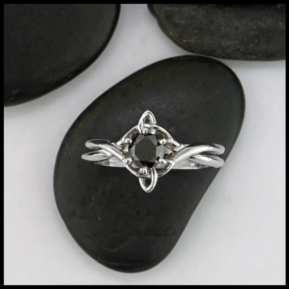 Black Diamond Trinity Knot Interlocking Ring Set
