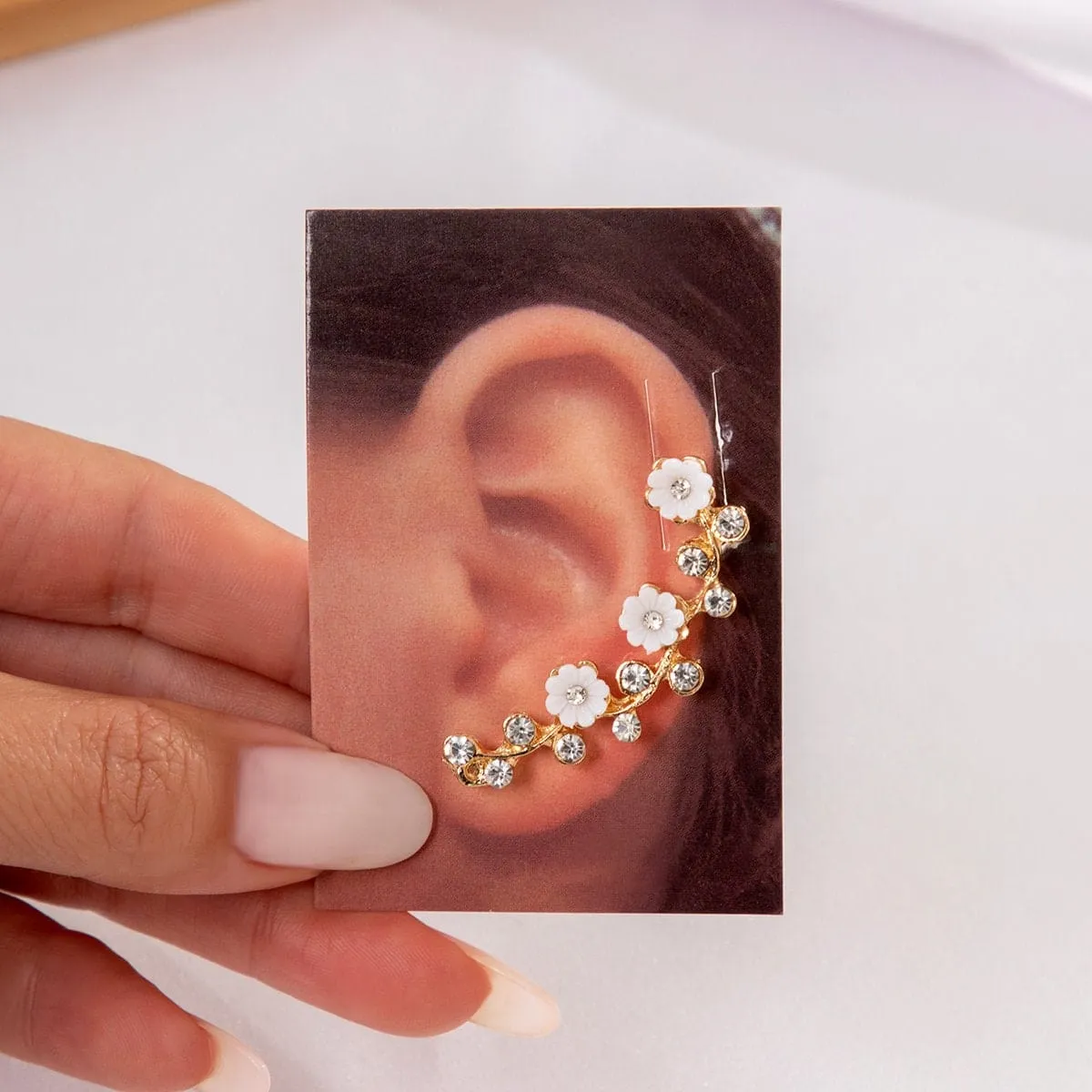 Chic CZ Inlaid Flower Ear Cuff Climber Crawler Wrap Stud Earring