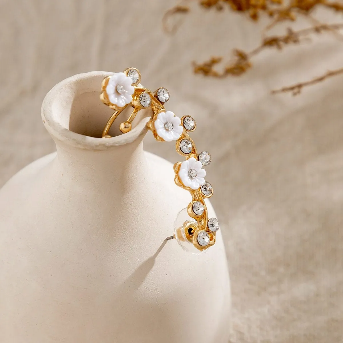 Chic CZ Inlaid Flower Ear Cuff Climber Crawler Wrap Stud Earring