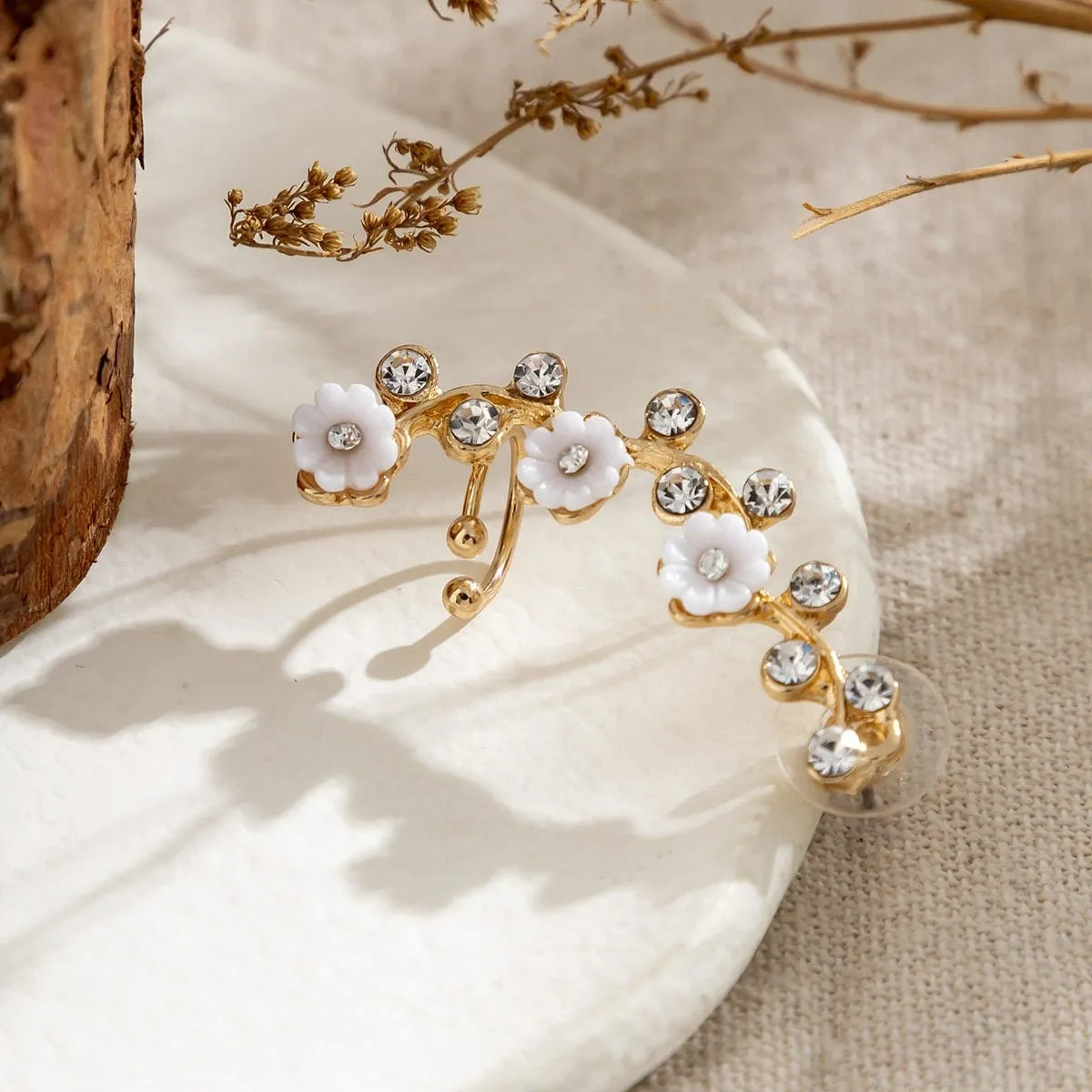 Chic CZ Inlaid Flower Ear Cuff Climber Crawler Wrap Stud Earring
