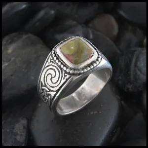 Churaich Ring with Stones in Silver