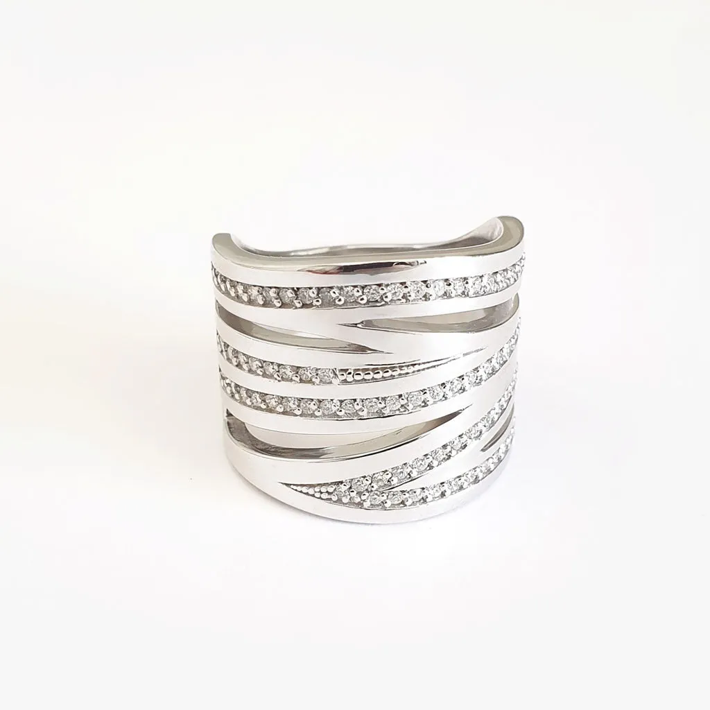 Diamond and White Gold Zebra Patterned Ring