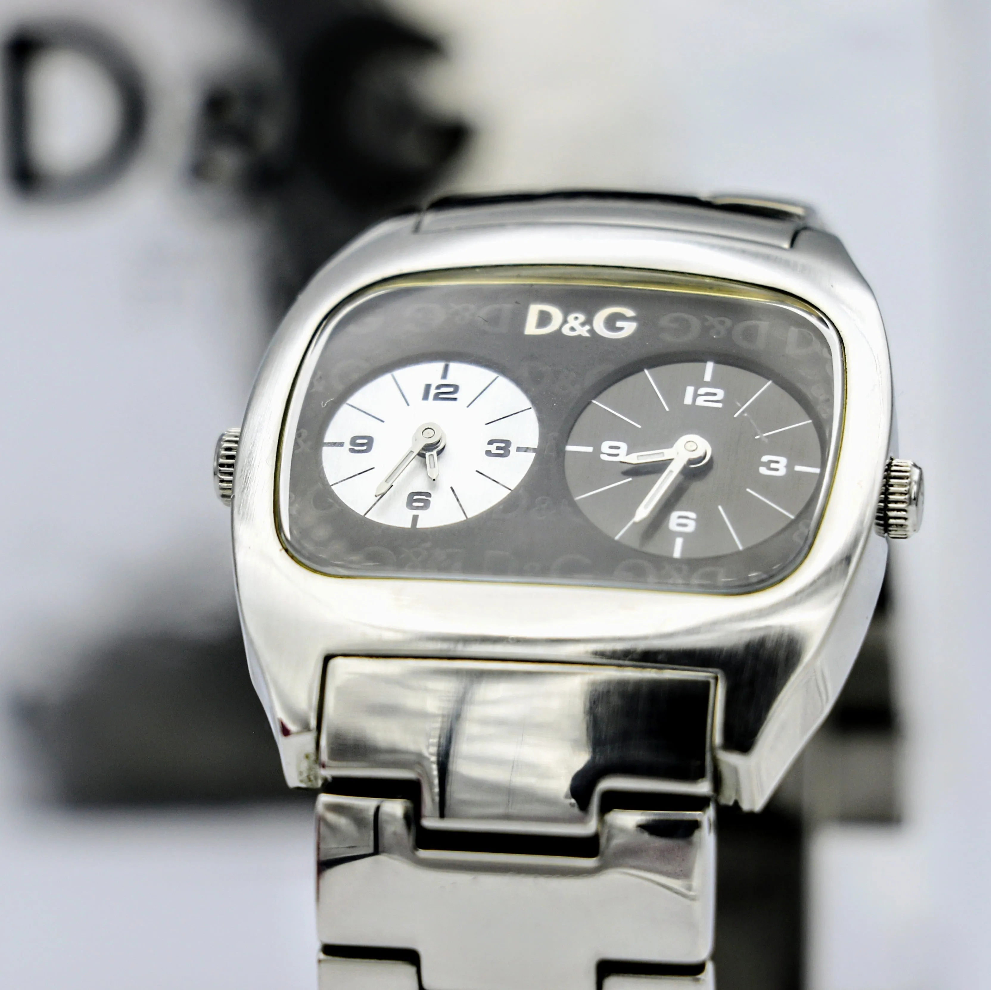 DOLCE & GABBANA Dual Time Watch Ref. DW0138 Wristwatch - Original D&G Box, Bag & Papers!