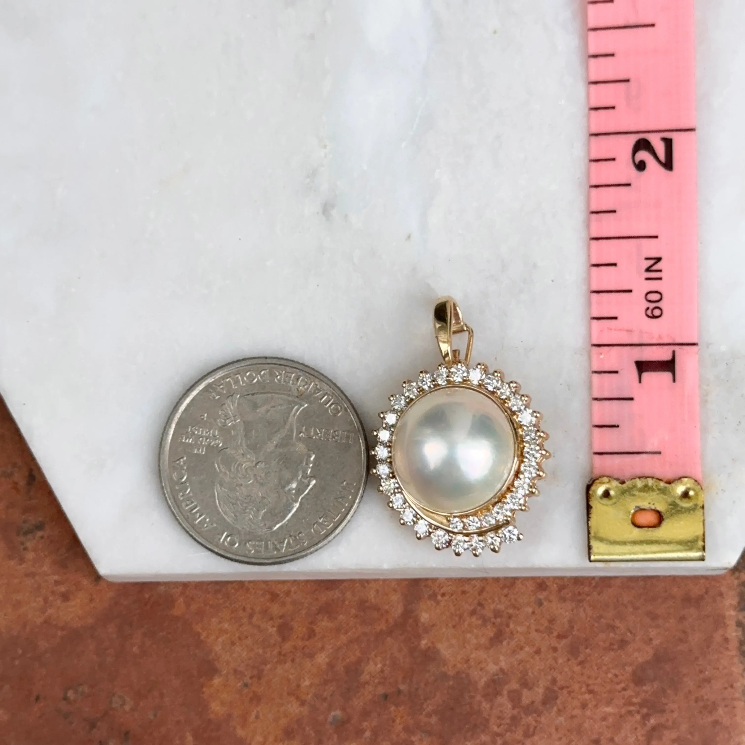 Estate 14KT Yellow Gold Mabe Blister Pearl   Diamond Enhancer Slide Pendant