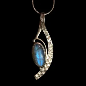 Evenstar - Labradorite with Hammered Silver