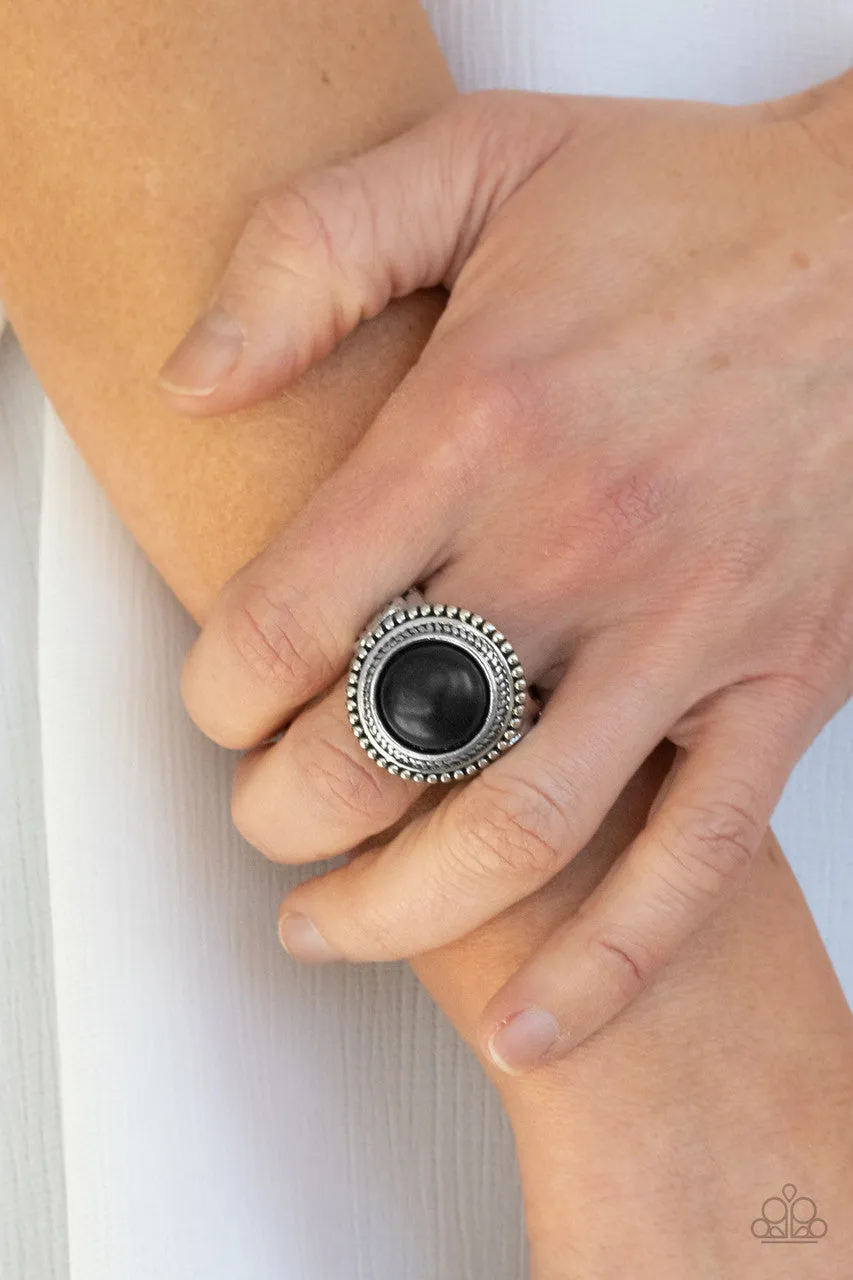 Evolutionary Essence Black Paparazzi Ring