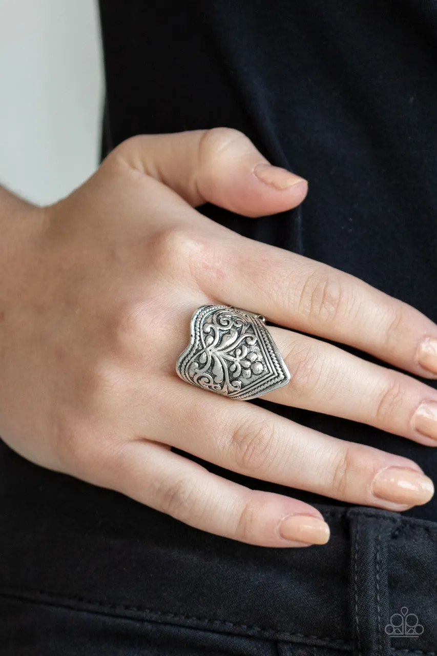 Fall into VINE - Silver - Triangular Tribal Paparazzi Ring