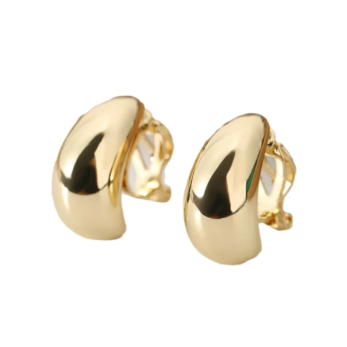French Light Luxury Droplet shaped Ear Clip with No Ear Holes, High Grade, Simple and Smooth Female Earrings