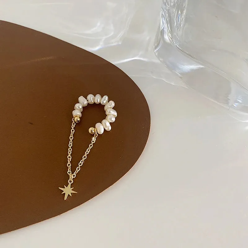 French Pearl Ear Bone Clip Women Fake Piercing Ear Cuff Retro Elegant Irregular Natural Pearl Ear Clips On Earrings Jewelry Gift
