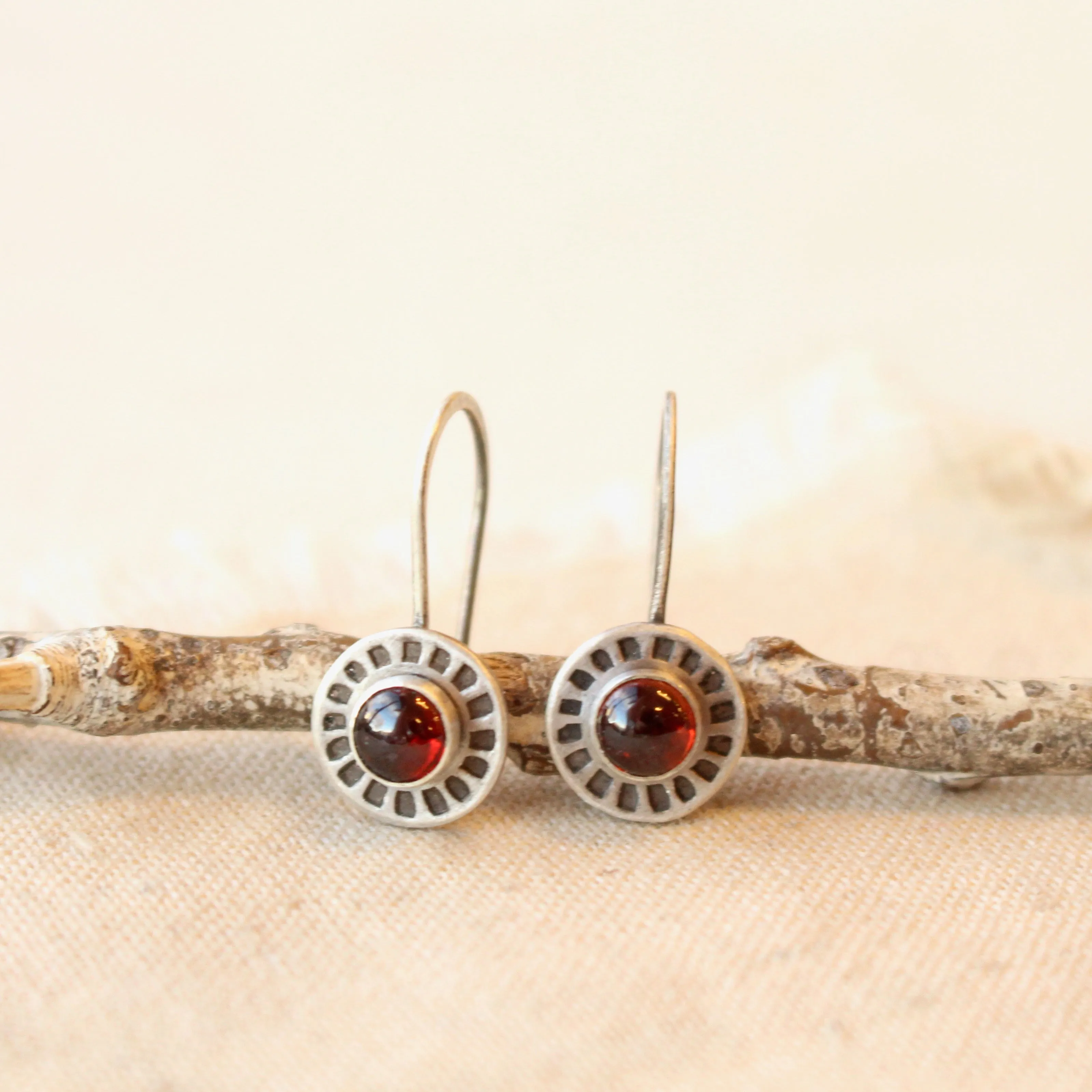 Garnet Stamped Lobe Hugger Earrings