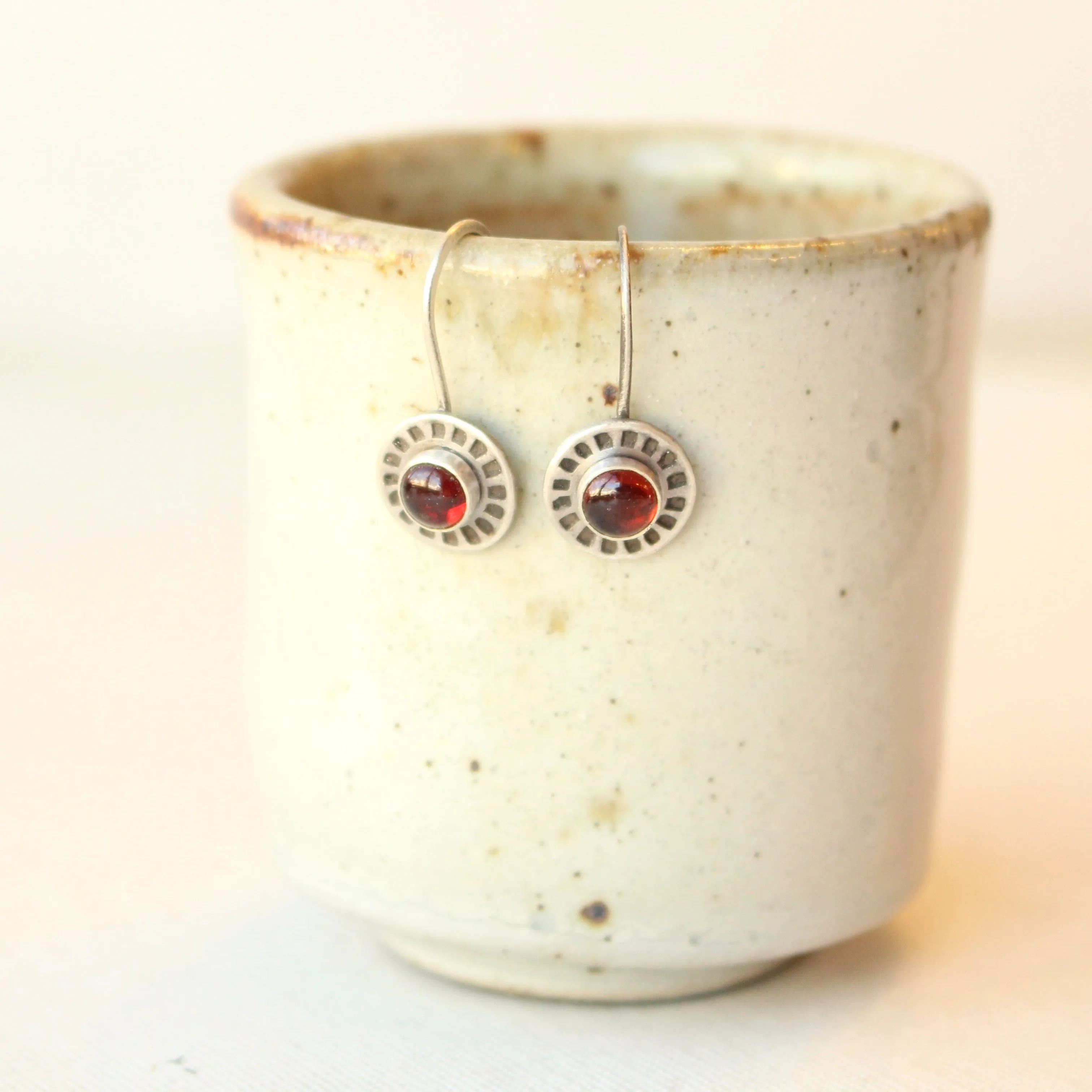 Garnet Stamped Lobe Hugger Earrings