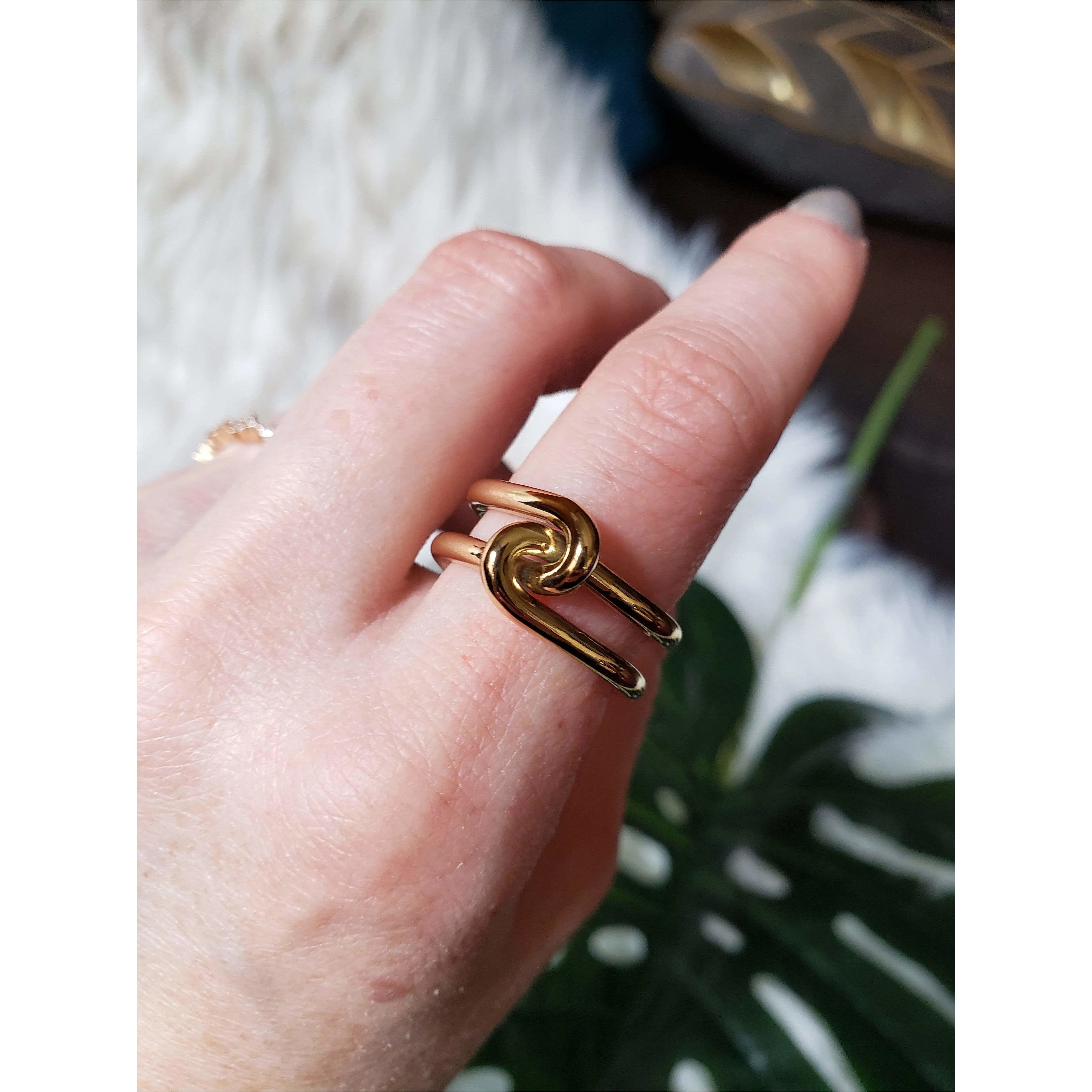 Gold Double Knot Ring