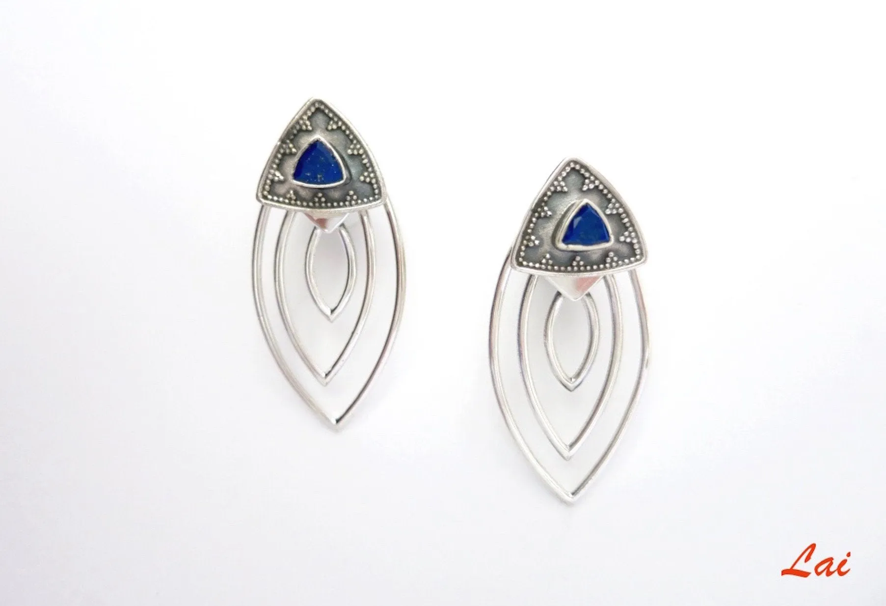 Gorgeous, detachable earrings that can be worn 2 ways