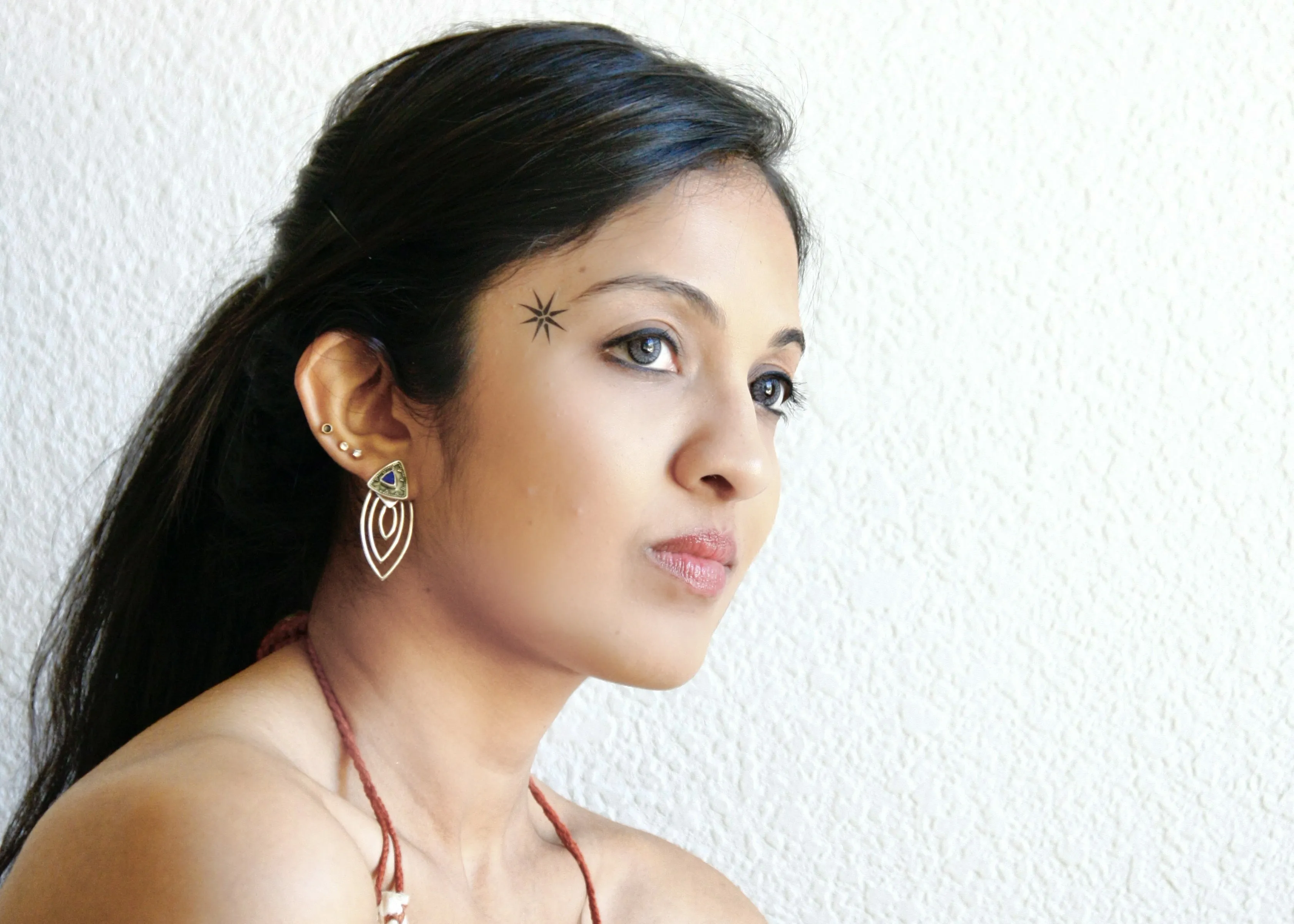 Gorgeous, detachable earrings that can be worn 2 ways