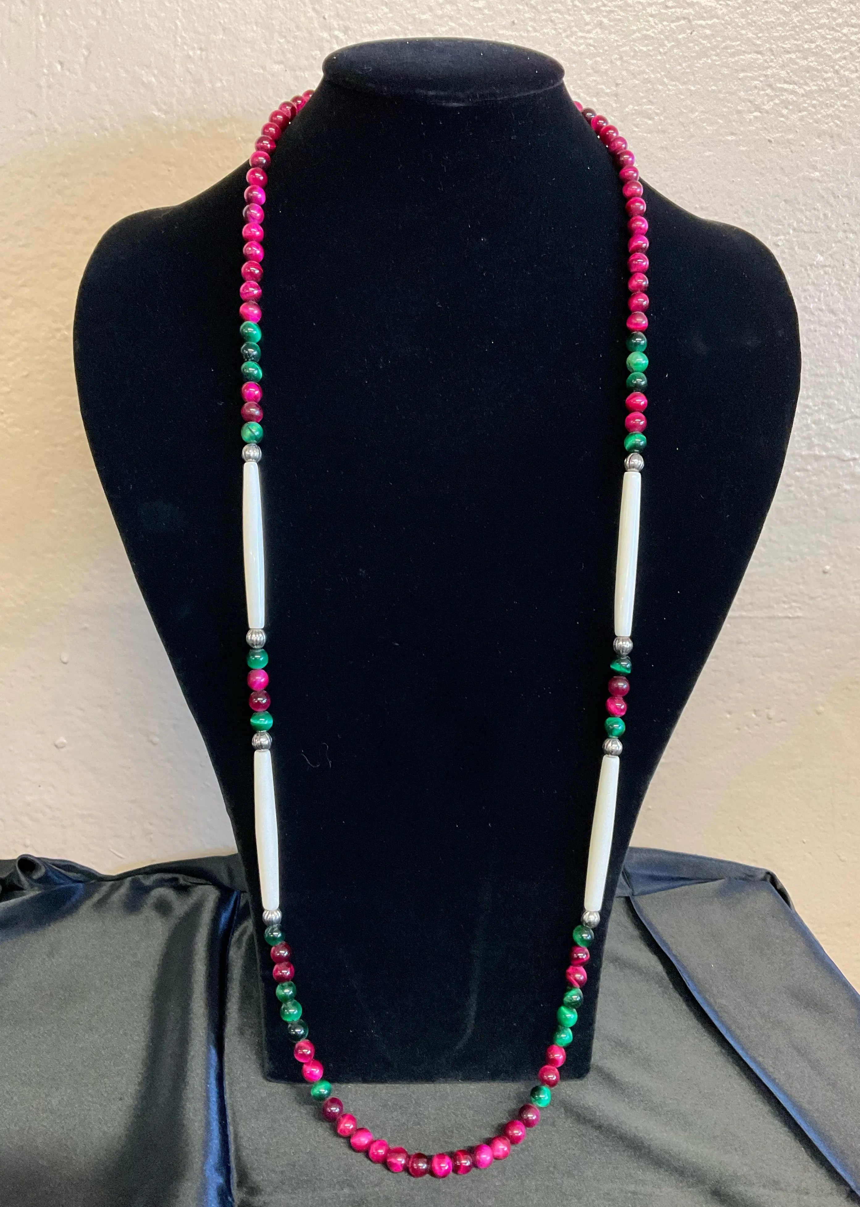 Hairpipe and Glass Beads Necklaces