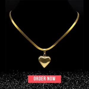 Heart Pendant Necklace Choker