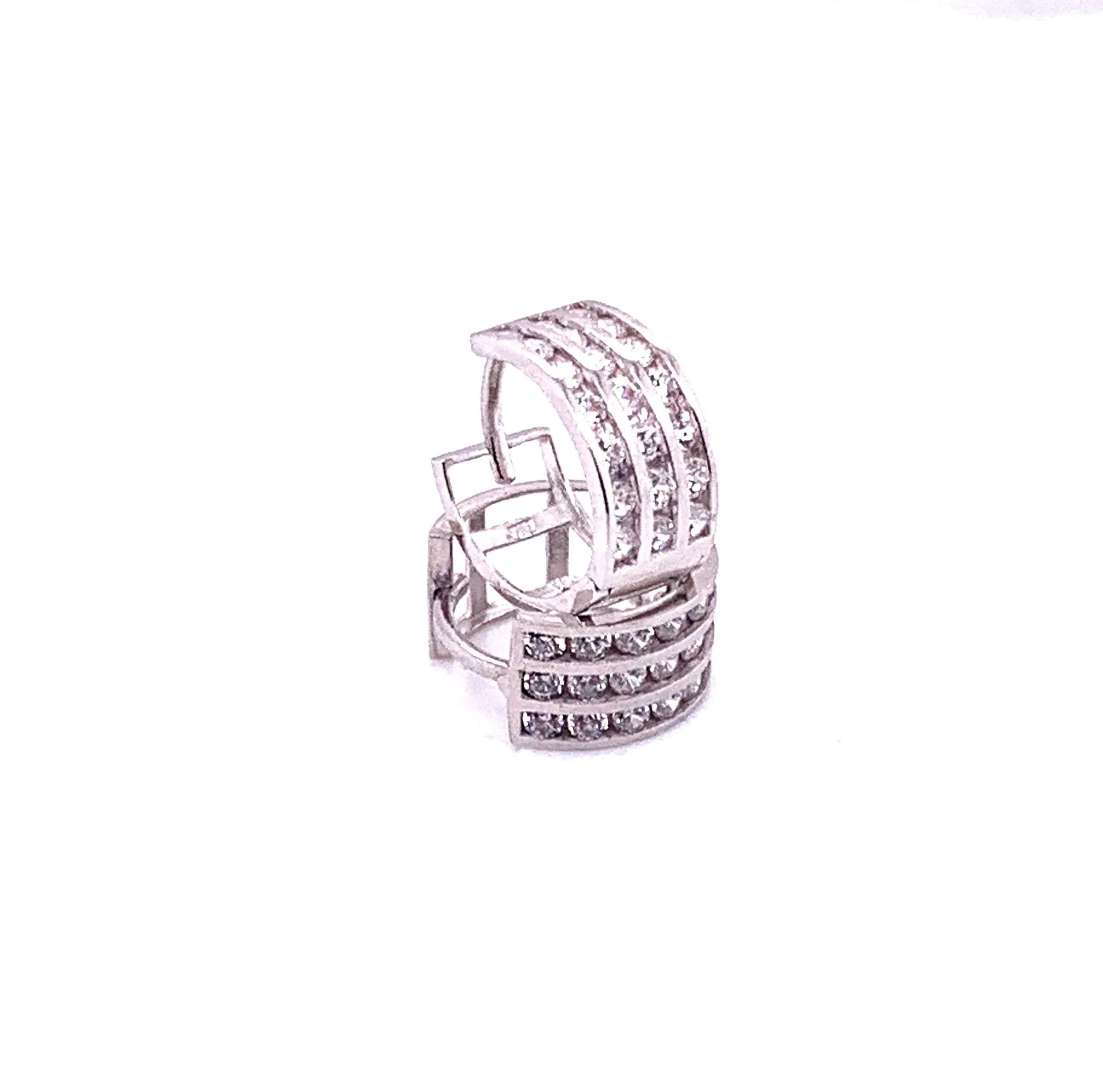 Huggie Earrings 53670