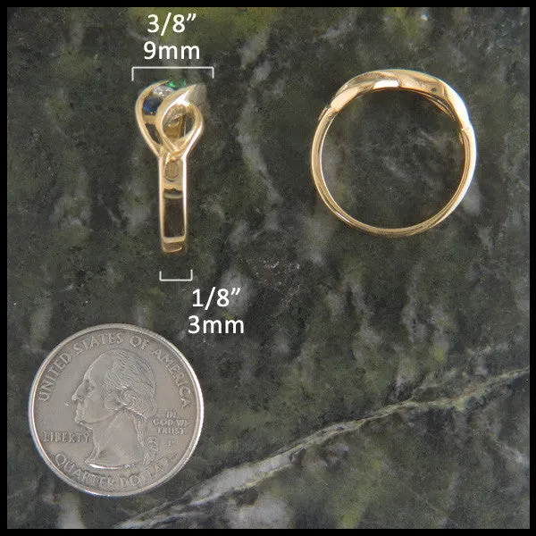 Infinity Knot Mothers Ring in 14K Gold