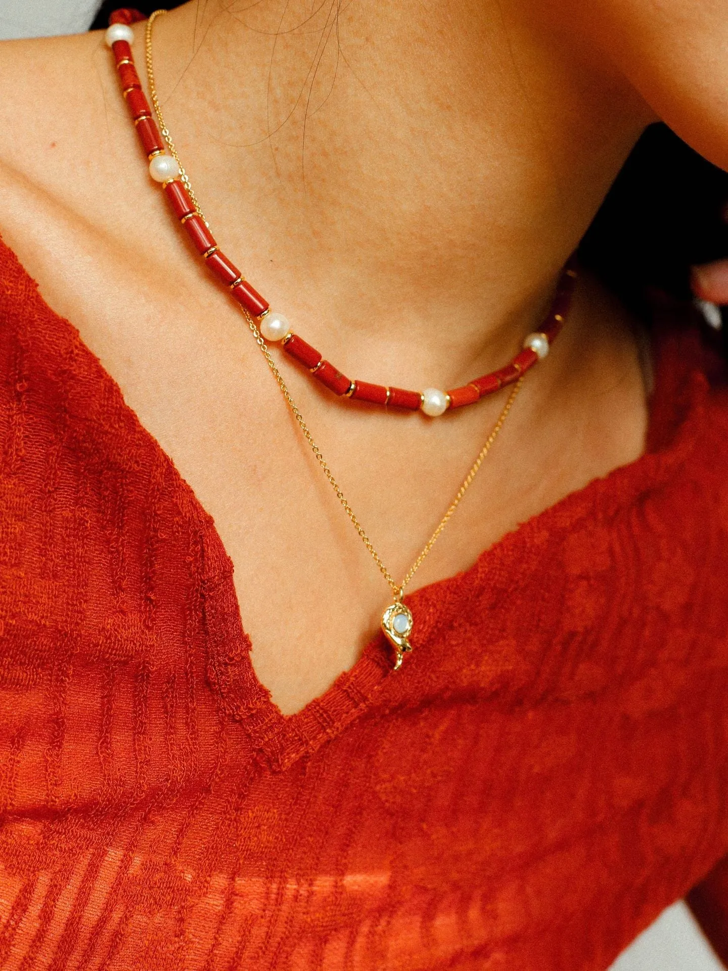 Joyful Red Stone and Pearl Beaded Necklace C Style