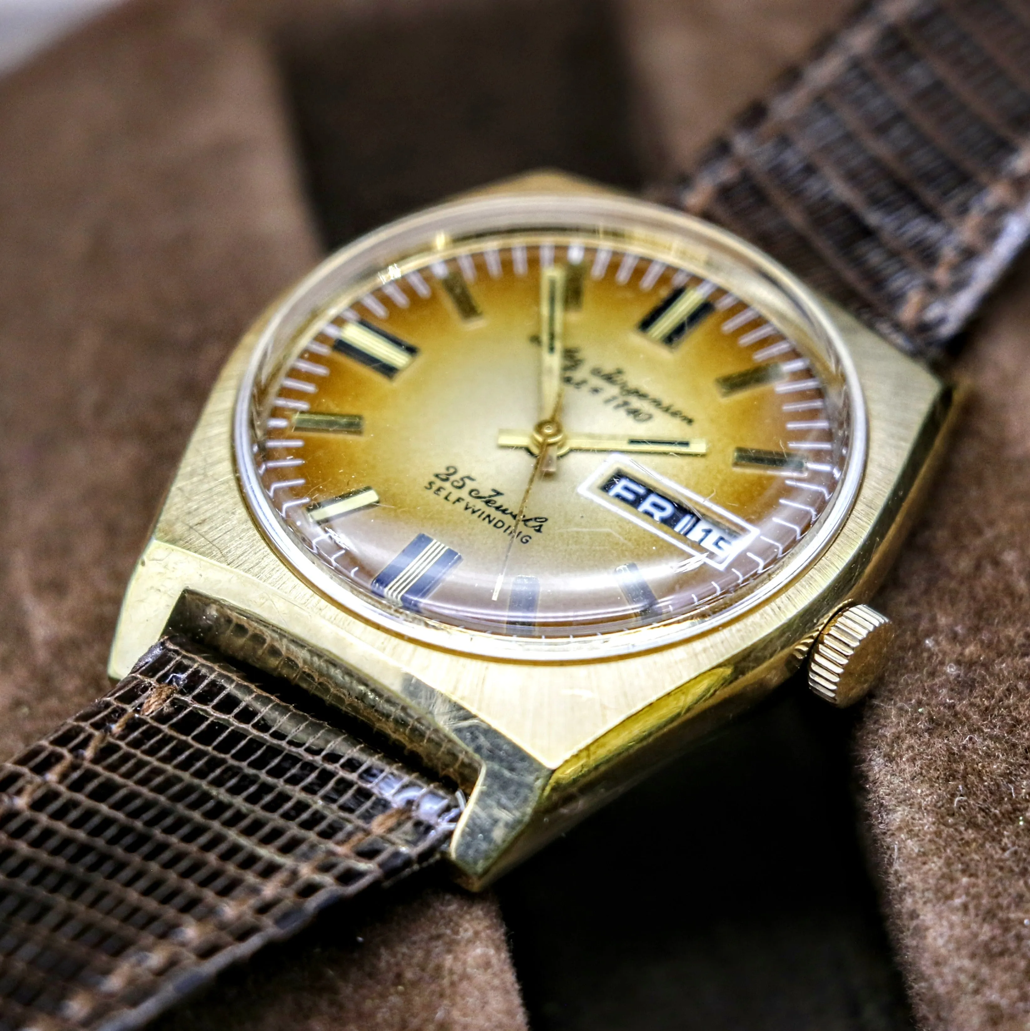 JULES JURGENSEN Swiss Automatic Wristwatch Caliber Int. 7523 25J Day/Date Watch
