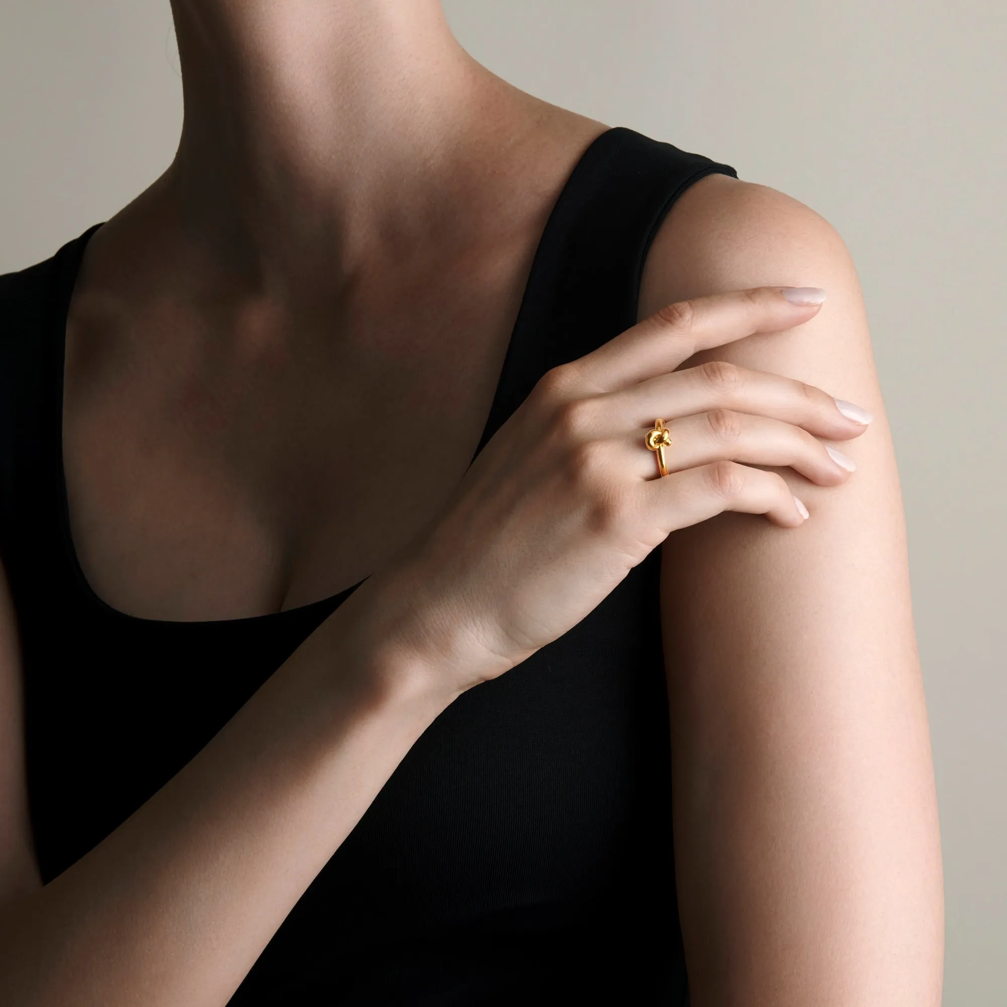 Knot Ring