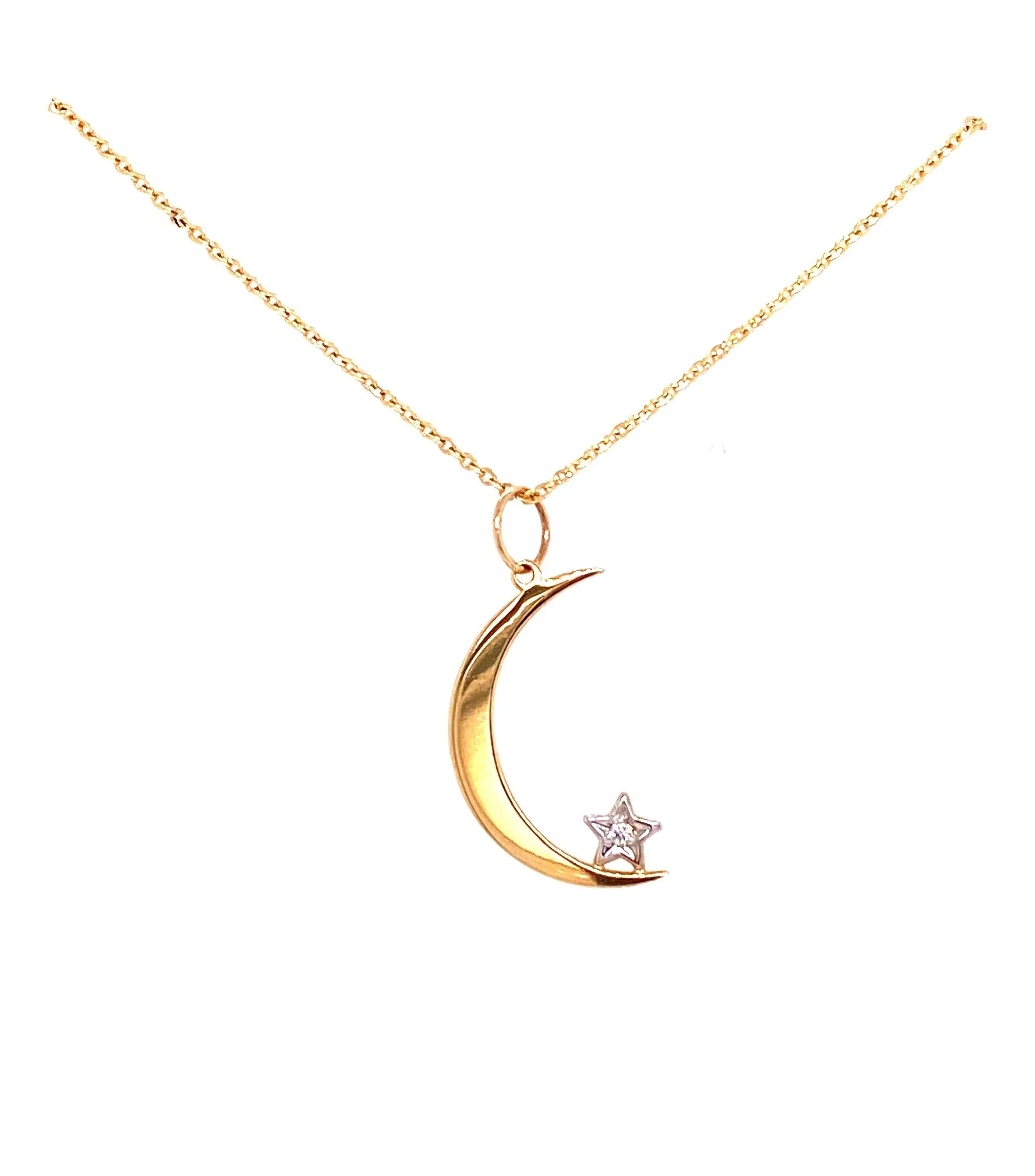Le Joaillier Collection Crescent Moon Pendant