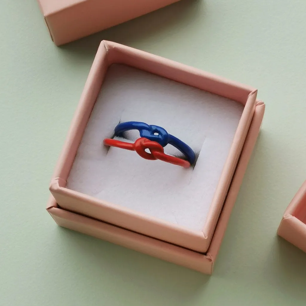 Love Knot Ring - Dazzling Blue