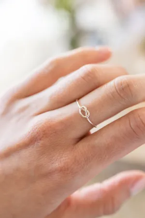 Love Knot Ring in Silver