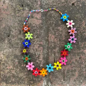 Matilda flowers beaded necklace