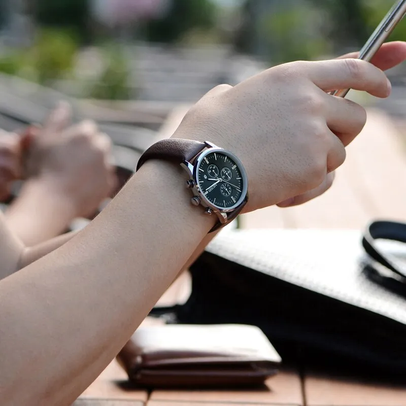 MEGIR Luxury Casual Men Watches Leather Strap Quartz Chronograph Top Brand Watch Military Sport Men relogio feminino Waterproof