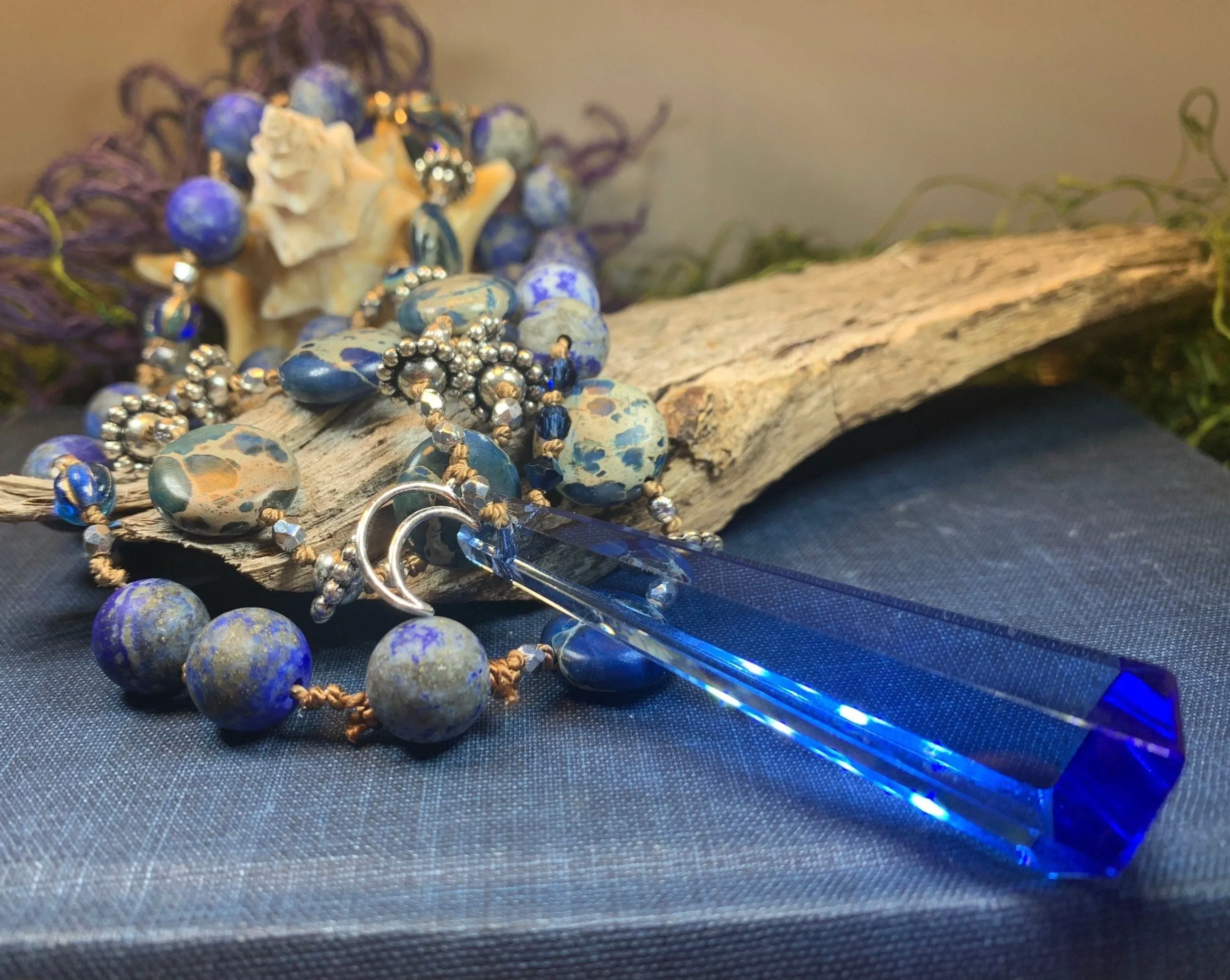Midnight Moonsong Long Necklace