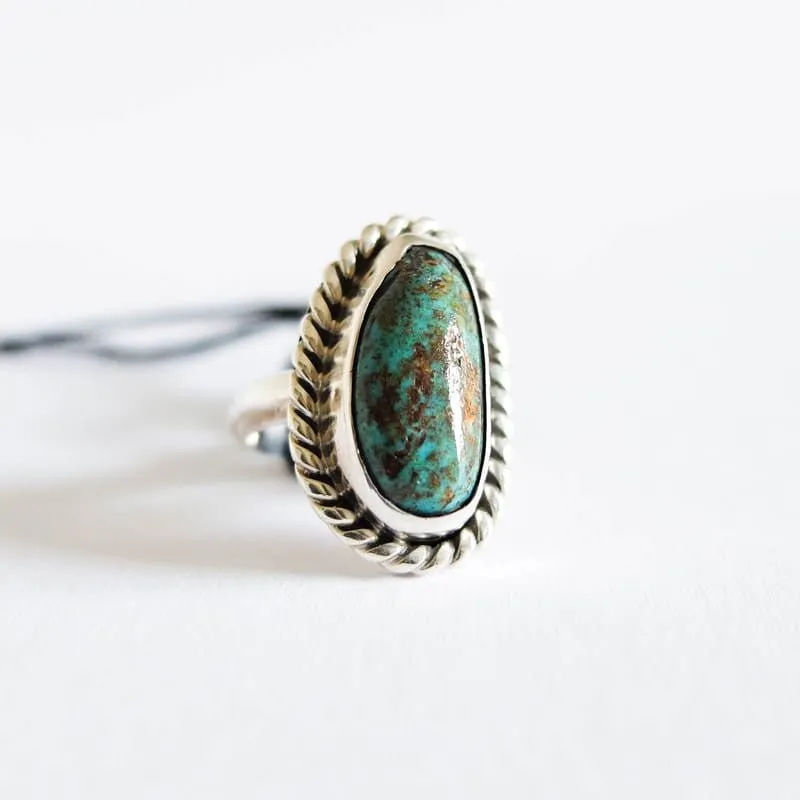 Native American Turquoise Ring (Sizes 4-5)