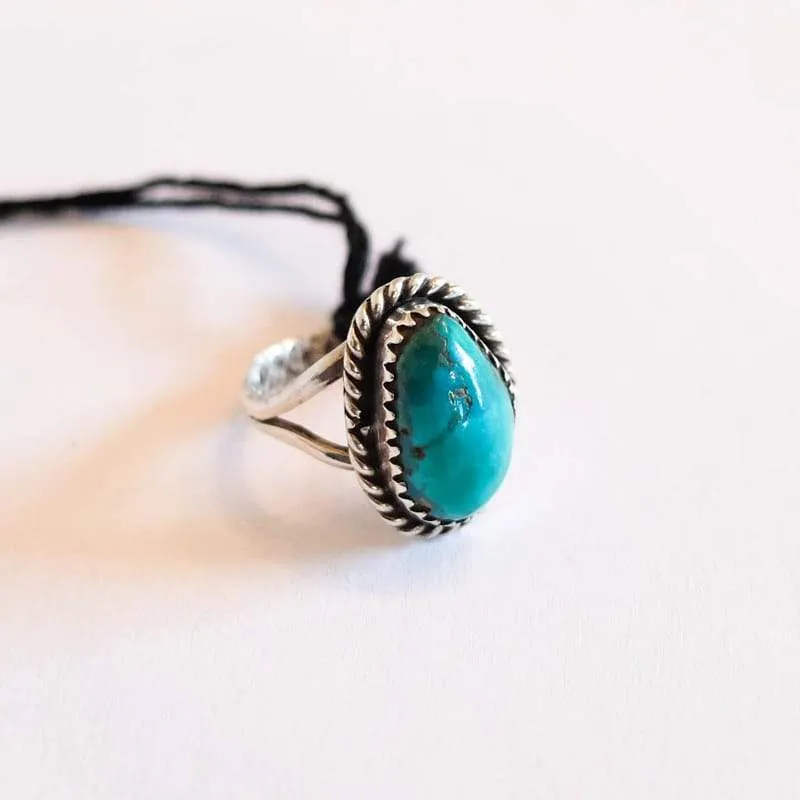 Native American Turquoise Ring (Sizes 5-6)