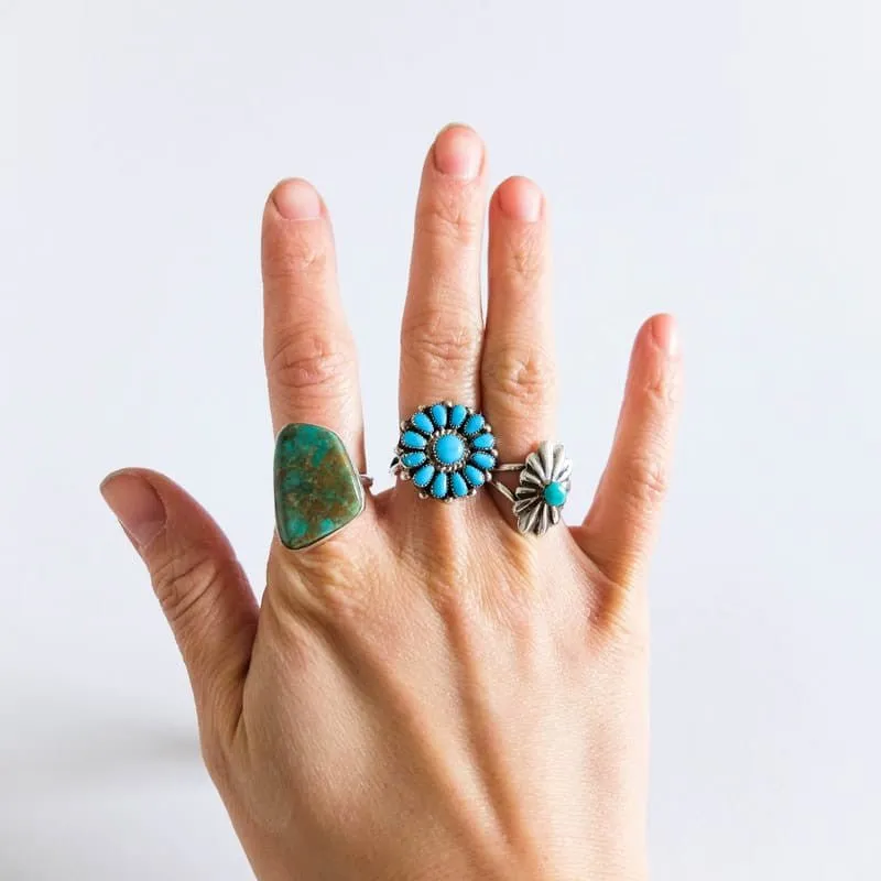 Native American Turquoise Ring (Sizes 7-8)