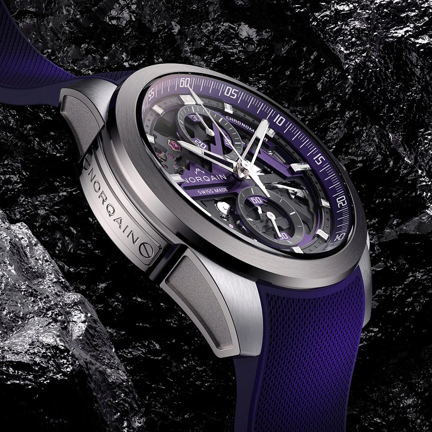 NORQAIN Independence Skeleton Chrono Automatic – NNT3200C/P320/322CHPR.20TN