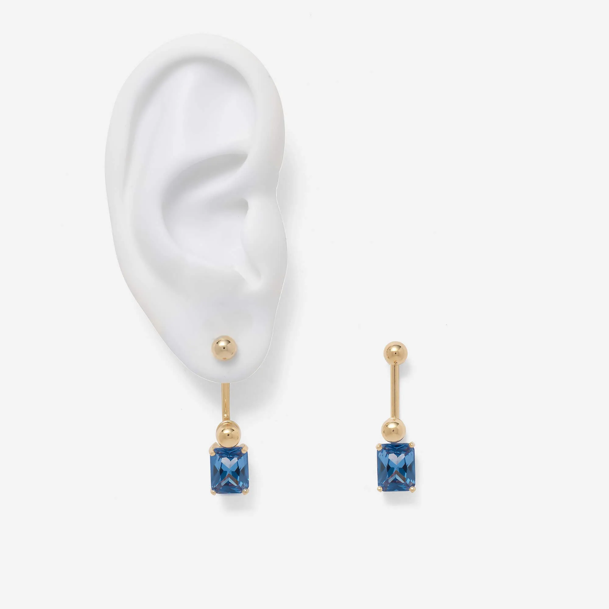Osian Bracket Earrings in Gold