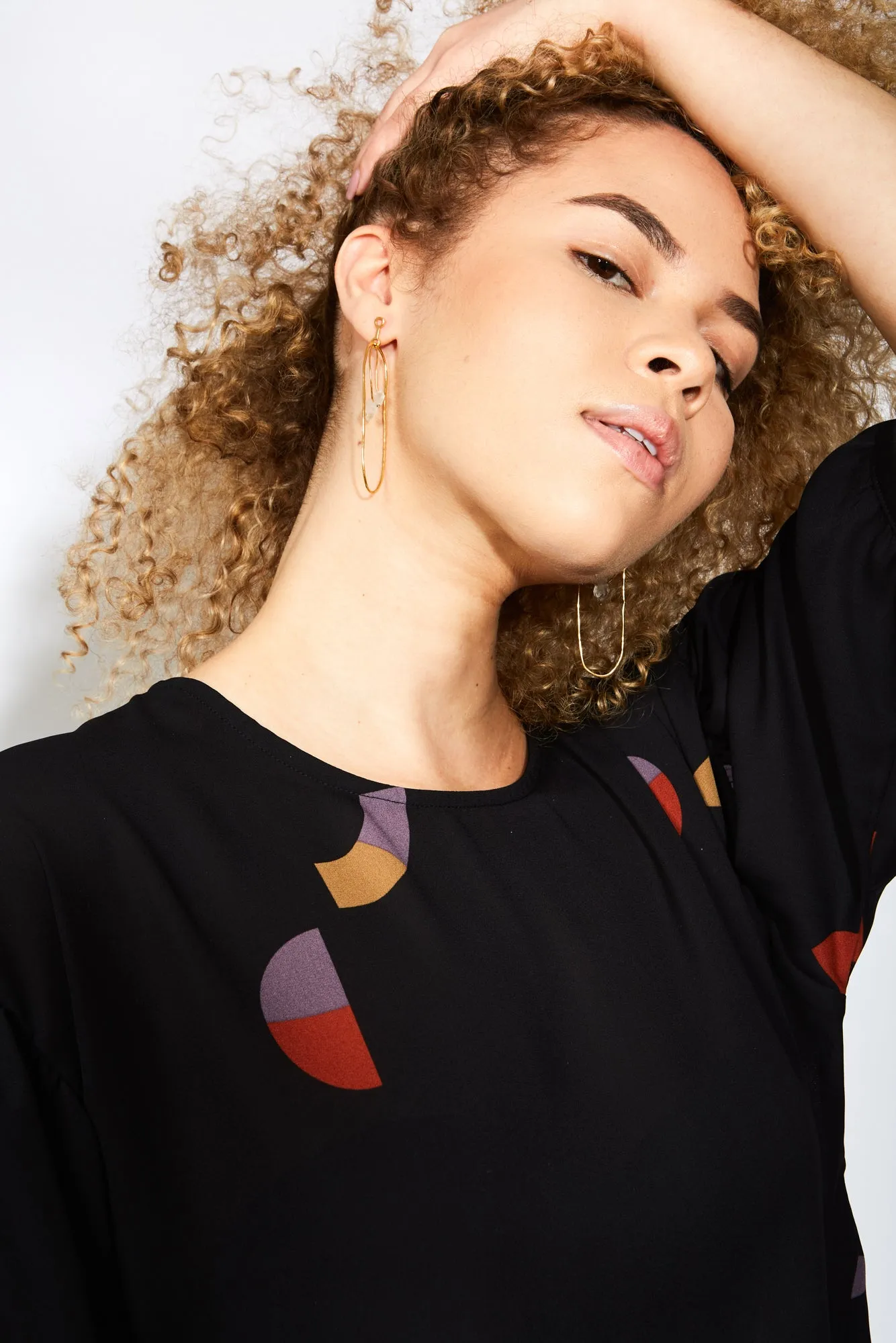 Oval Hoops