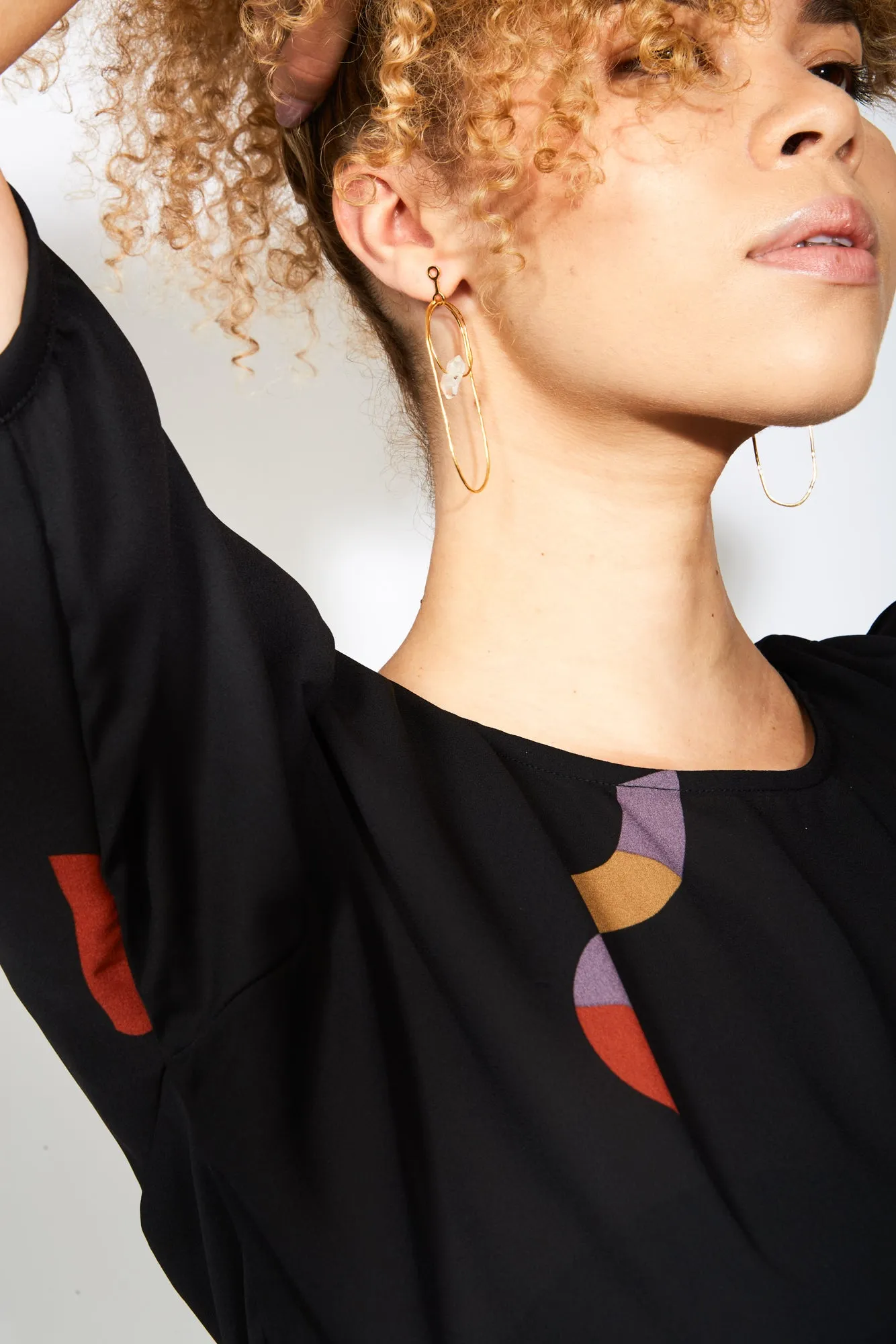 Oval Hoops