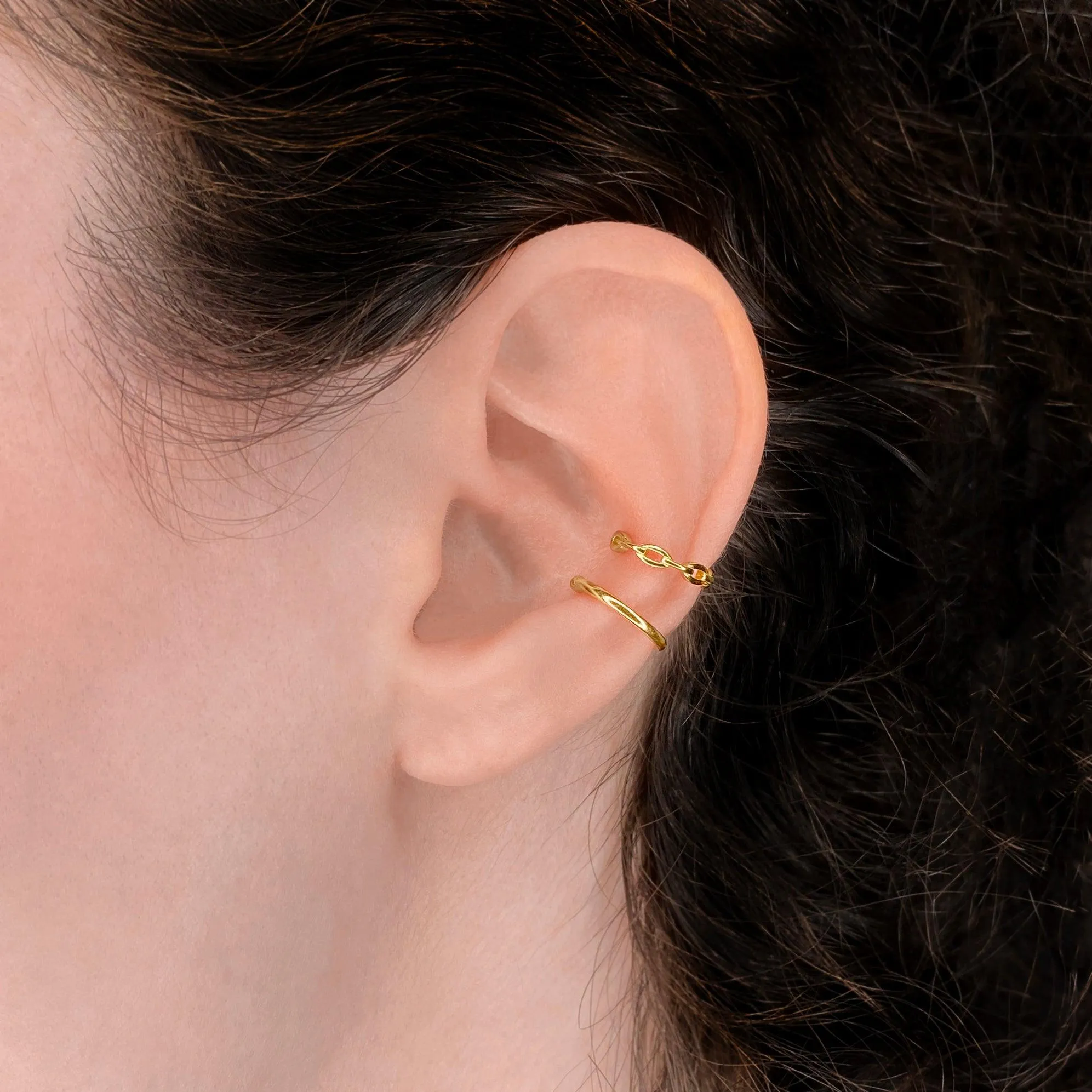 PLAIN & CHAIN EAR CUFF CLIP-ON EARRING SET IN GOLD