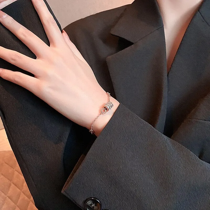 Premium Quality Zircon Circle Roman Digital Bracelet for Women's Party Jewelry