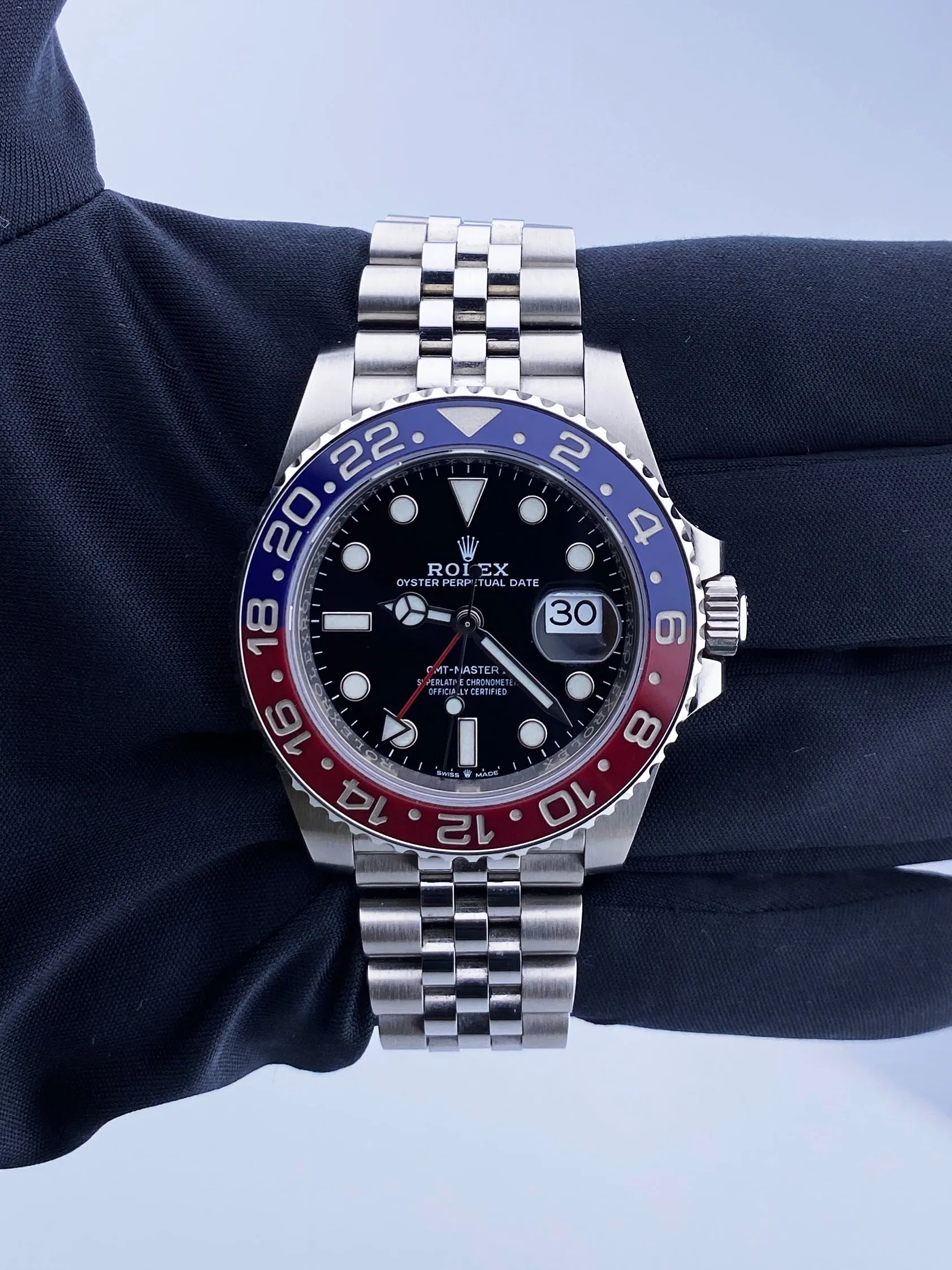 Rolex GMT-Master II 126710BLRO "Pepsi" Mens Watch Box & Papers