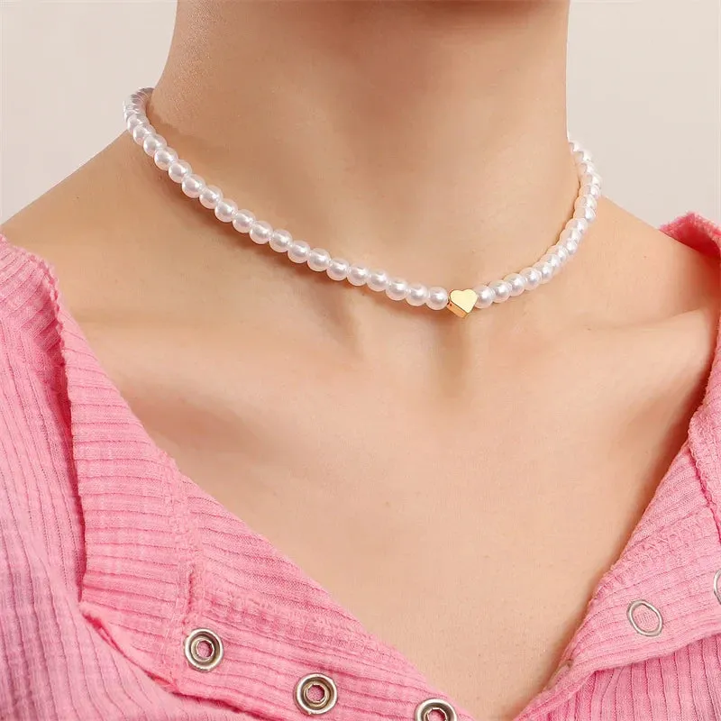 Shell Heart Imitation Pearls Necklace Women Handmade 6mm Stone Beaded Necklace For Women Jewelry Gift