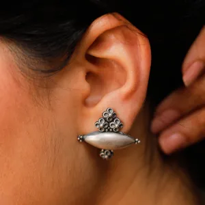 Silver Tribal Motif Earring