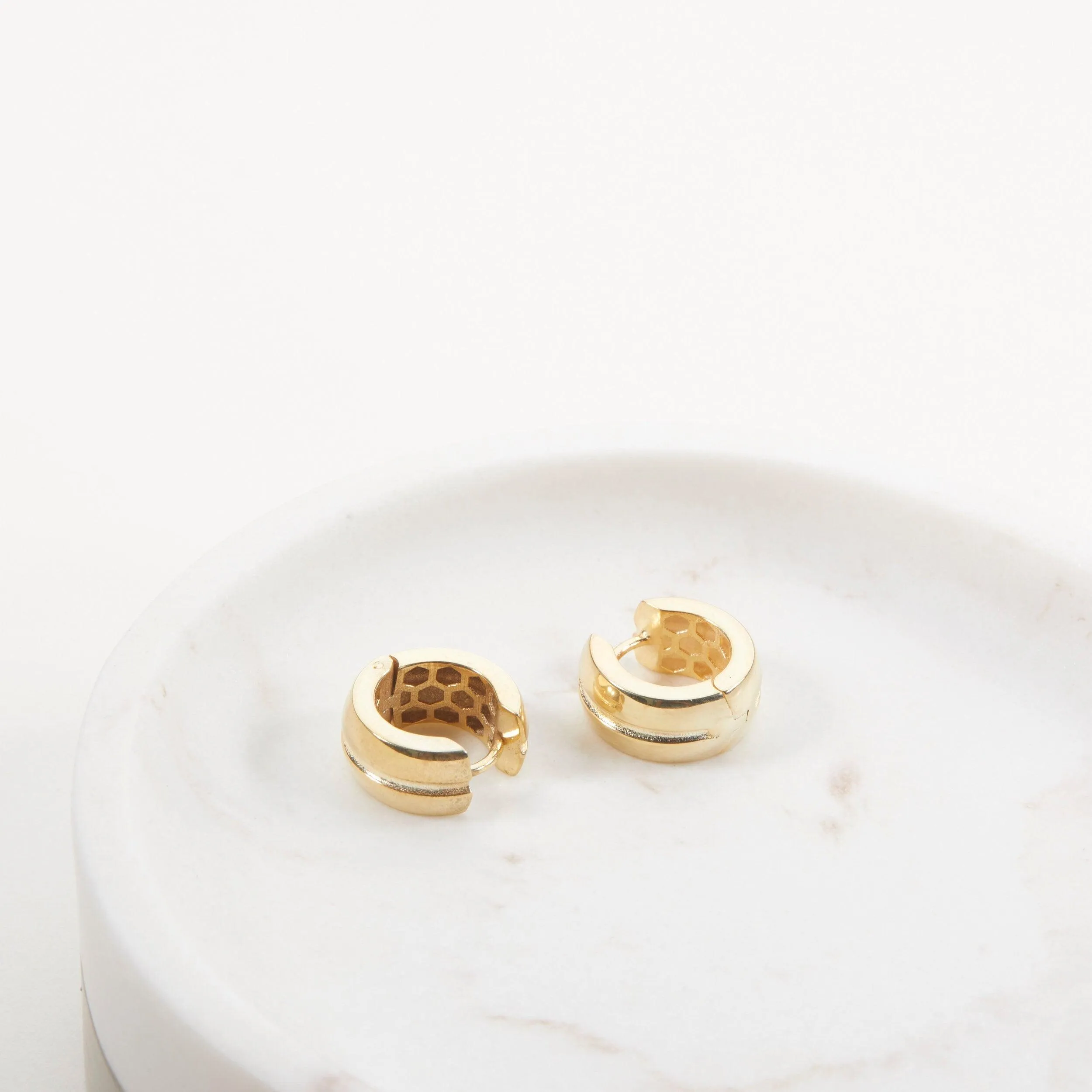 Thick Huggie Hoop Earrings - 18K Gold Vermeil
