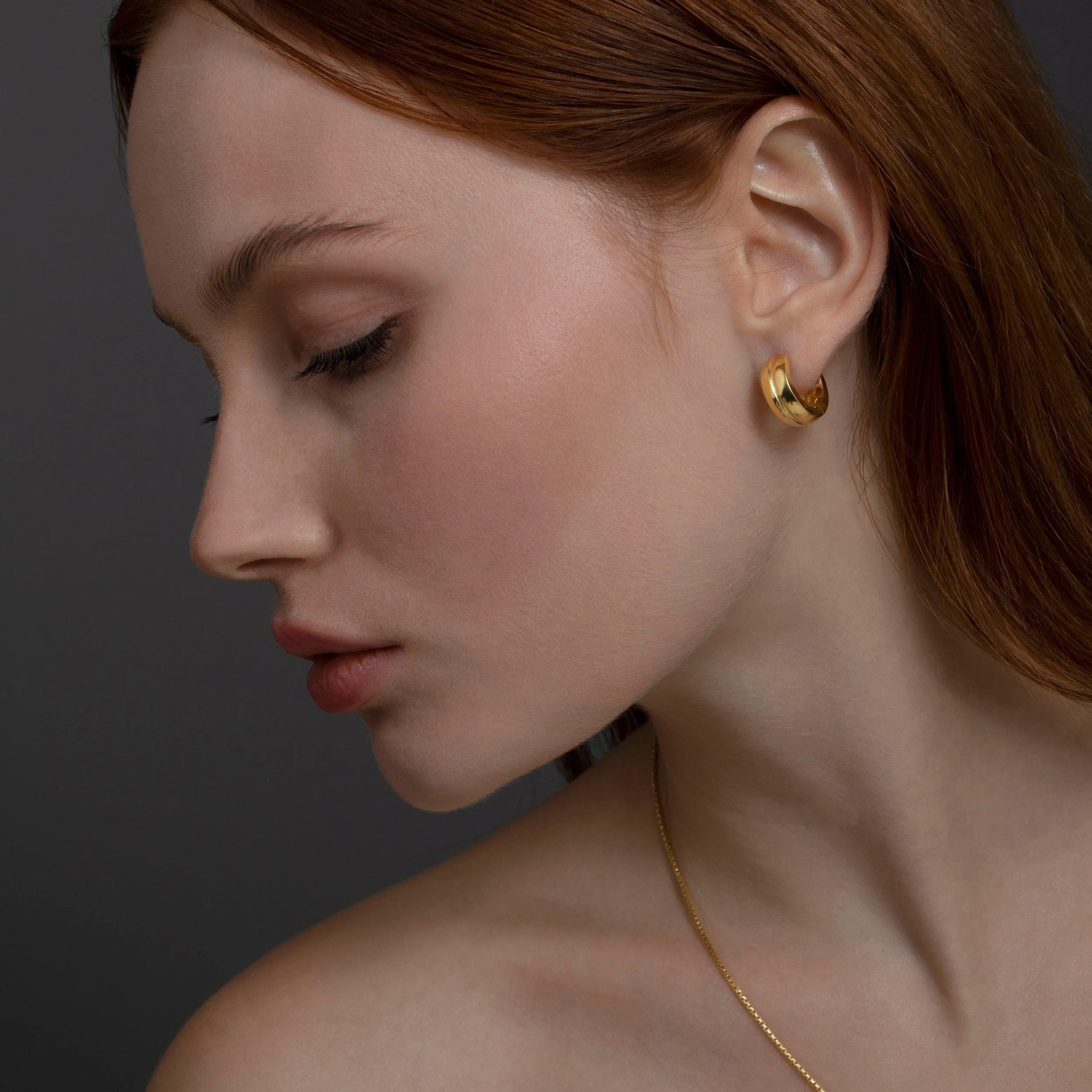 Thick Huggie Hoop Earrings - 18K Gold Vermeil