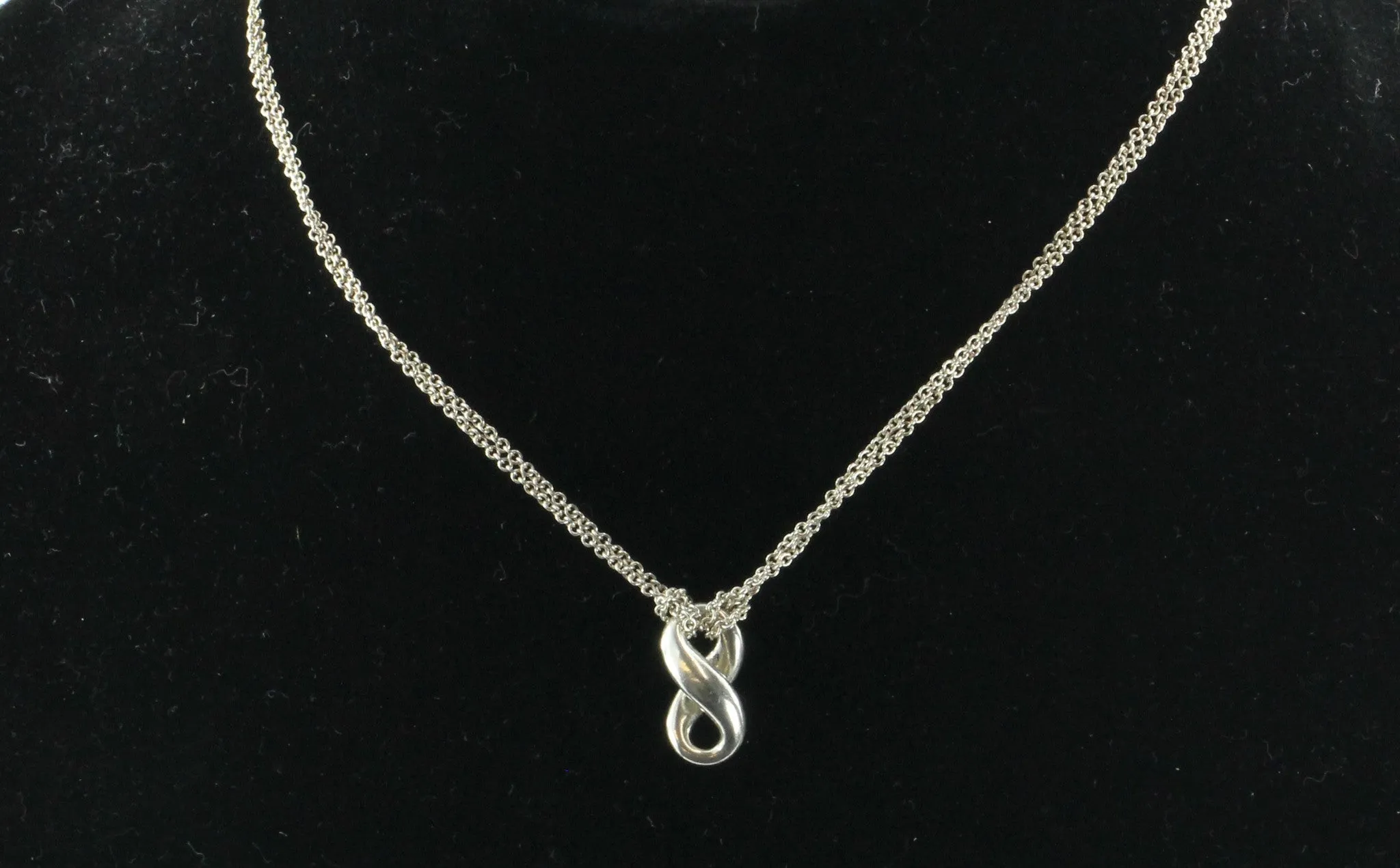 Tiffany & Co 925 Sterling Silver Double Chain Infinity Necklace